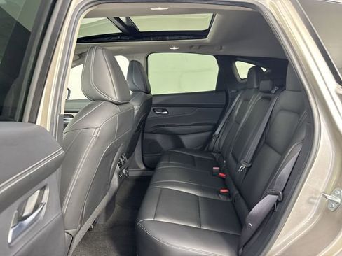 Used 2025 Nissan Murano SL image 22