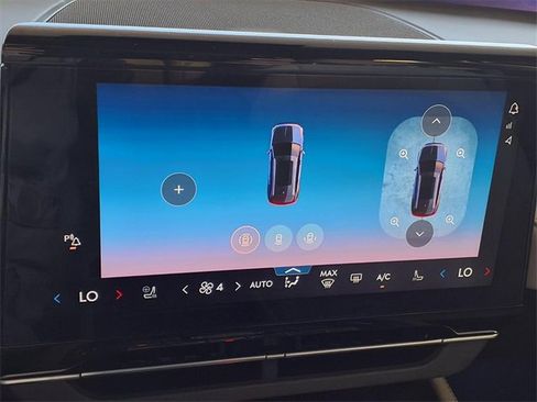 Certified 2025 Lincoln Nautilus Premier image 19