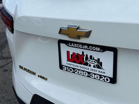 Used 2023 Chevrolet Blazer LT w/ Driver Confidence Package image 5