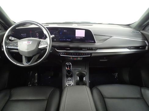 Used 2024 Cadillac XT4 Premium Luxury AWD/4WD image 30