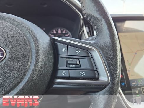 Used 2023 Subaru Outback Premium AWD/4WD image 12
