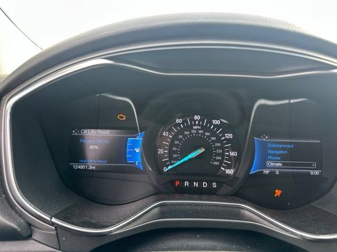 Used 2016 Ford Fusion Titanium FWD image 23