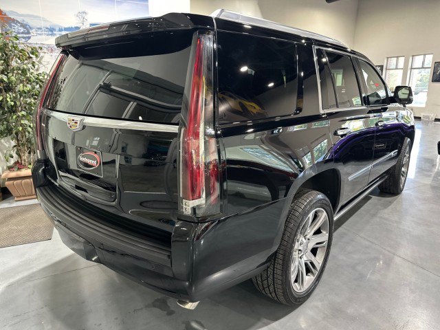 Used 2015 Cadillac Escalade Premium AWD/4WD image 2