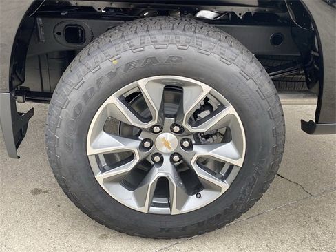 New 2026 Chevrolet Silverado 1500 LT w/ Z71 Off-Road Package image 49