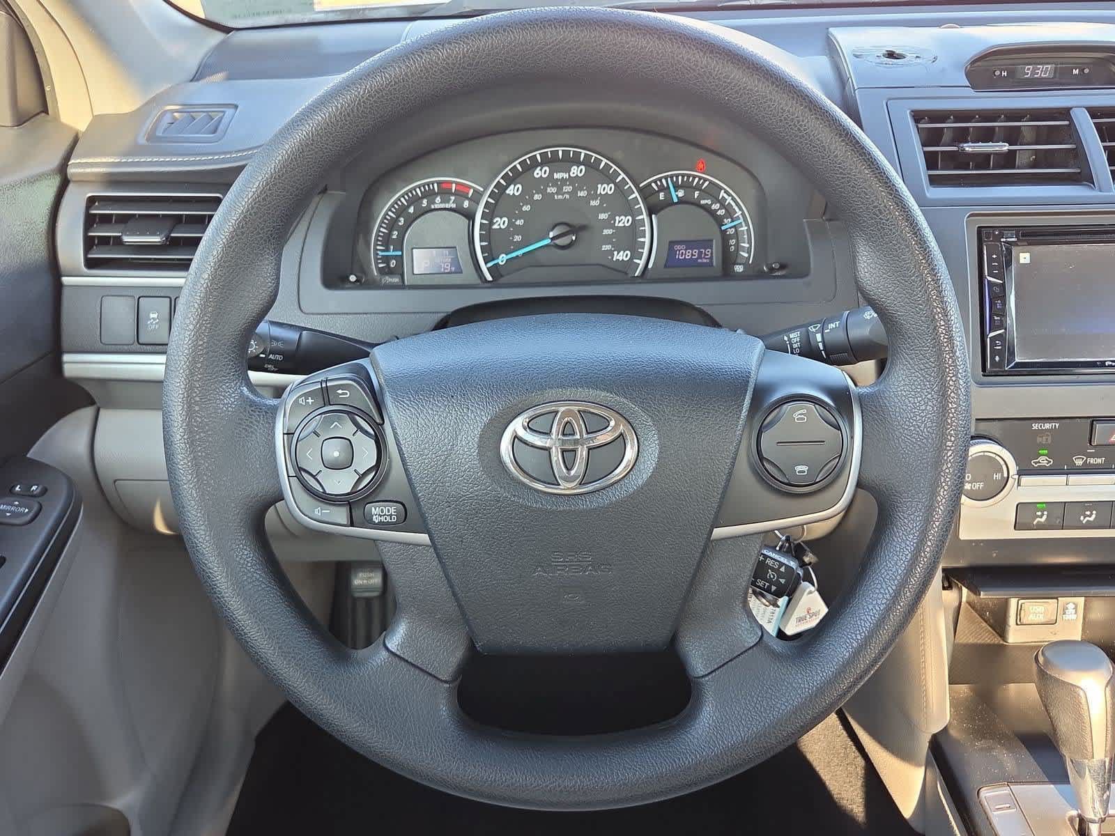 Used 2013 Toyota Camry LE FWD image 20