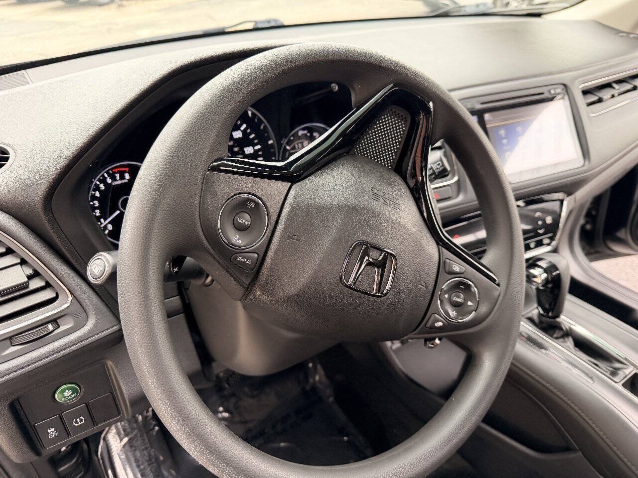 Used 2016 Honda HR-V EX image 8