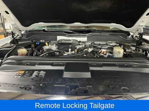 Used 2016 Chevrolet Silverado 2500 High Country image 28