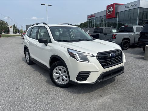 Certified 2023 Subaru Forester AWD/4WD image 16