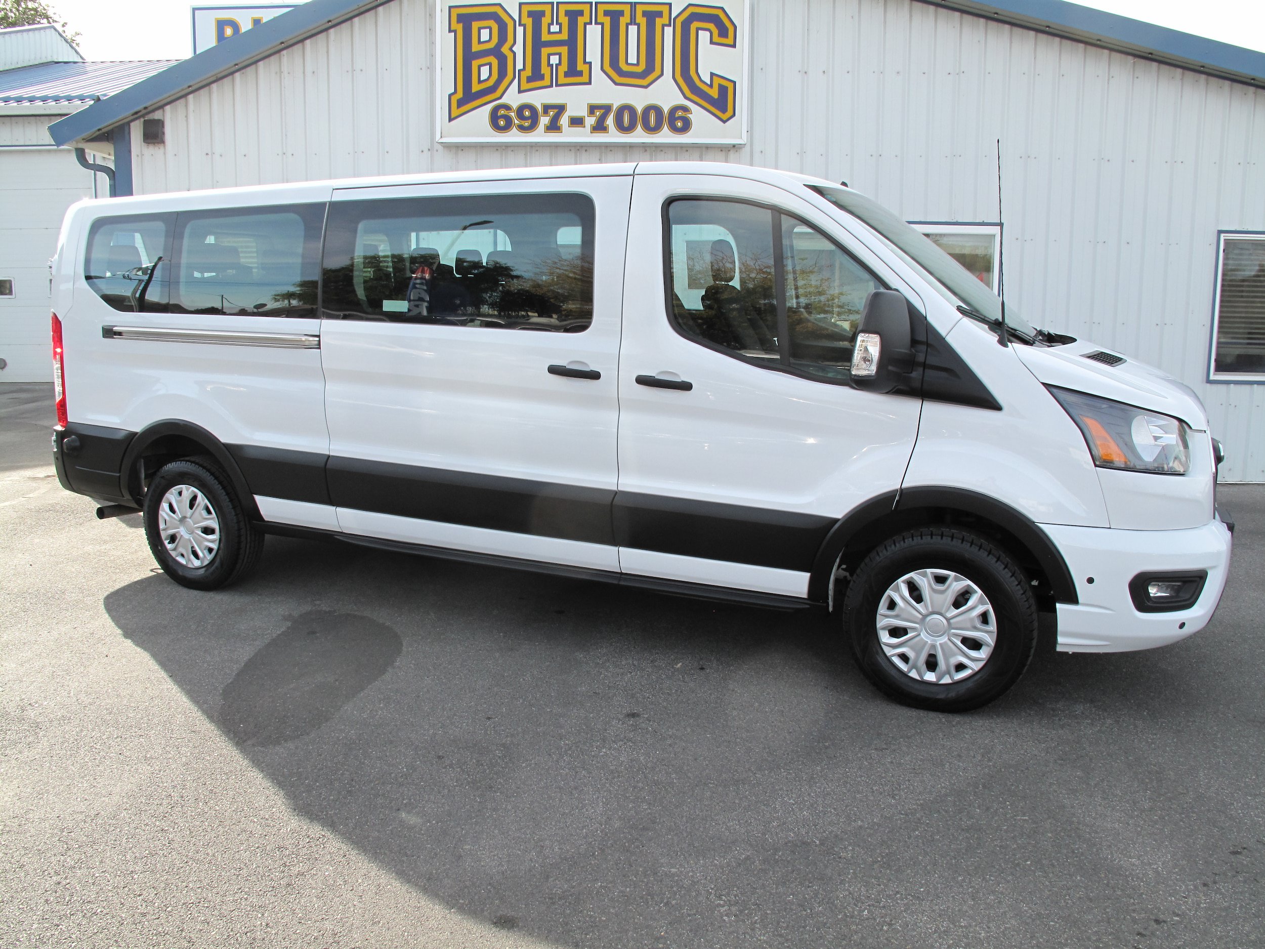 Used 2024 Ford Transit 350 XLT RWD image 1