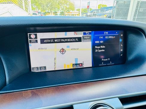 Used 2017 Lexus LS 460 image 24