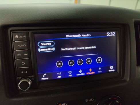 Used 2021 Nissan NV200 S image 32