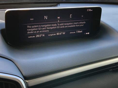 Used 2025 MAZDA CX-50 AWD 2.5 S w/ Preferred Package image 16
