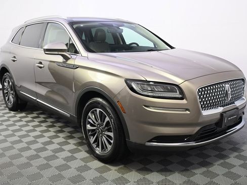 Certified 2021 Lincoln Nautilus Reserve image 8