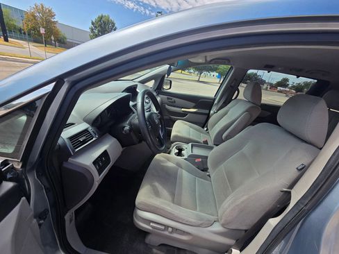 Used 2011 Honda Odyssey EX image 18