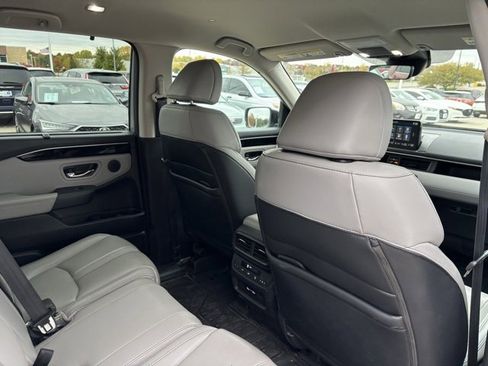 Used 2023 Honda Pilot EX-L image 27