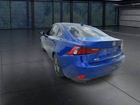 Used 2016 Lexus IS 350 w/ F Sport Package RWD image 6