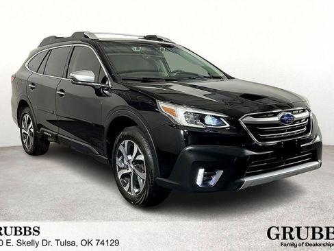 Used 2022 Subaru Outback Touring image 1