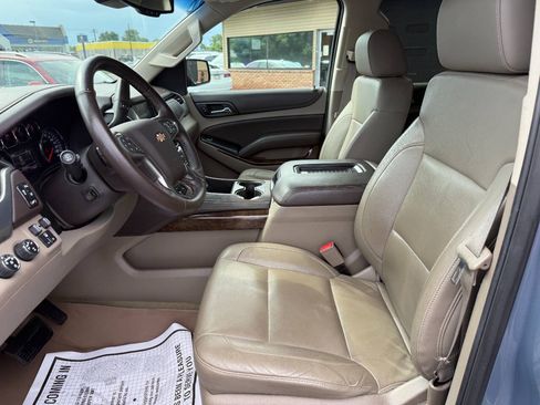 Used 2015 Chevrolet Tahoe LT w/ Luxury Package AWD/4WD image 15