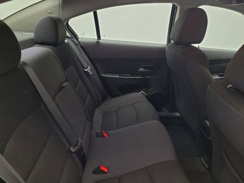 Used 2014 Chevrolet Cruze LT image 19