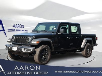 New 2026 Jeep Gladiator Sport