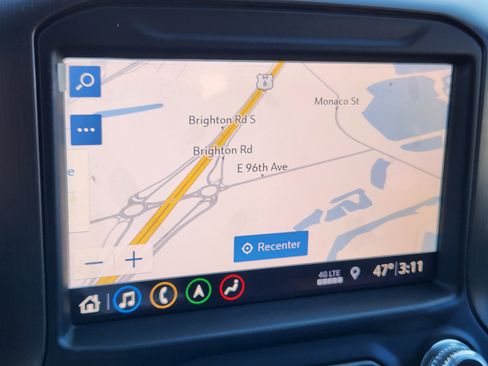 Certified 2019 GMC Sierra 1500 AT4 w/ AT4 Premium Package image 11