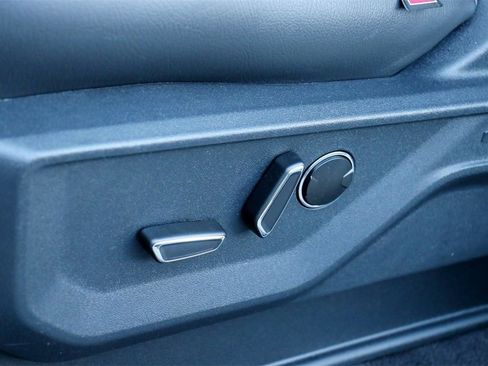 New 2025 Ford F150 Lariat w/ Equipment Group 502A High image 23