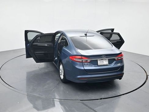 Used 2018 Ford Fusion SE image 41