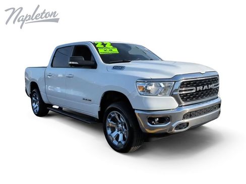 Used 2022 RAM 1500 Big Horn AWD/4WD image 3