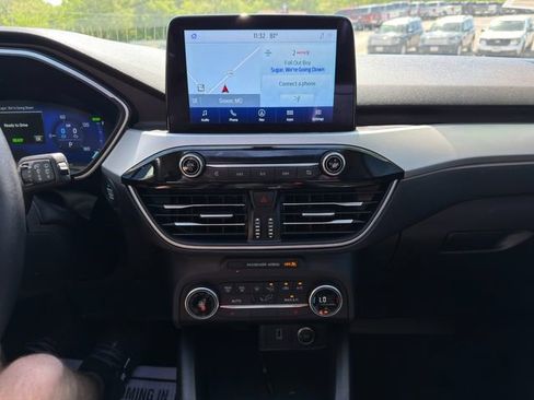 Used 2020 Ford Escape SE Sport AWD/4WD image 23