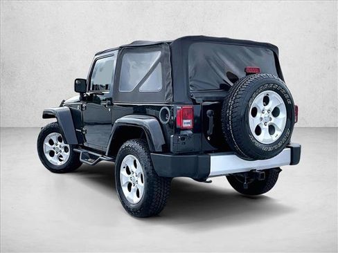 Used 2015 Jeep Wrangler Sahara w/ Connectivity Group image 13