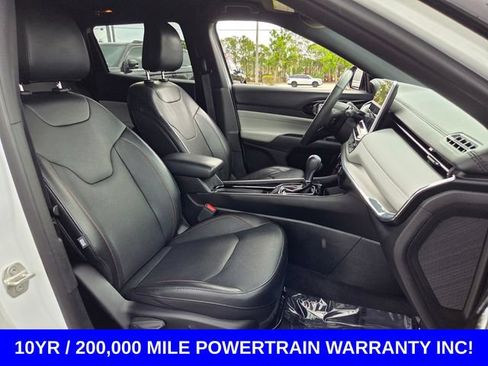 Used 2023 Jeep Compass Limited AWD/4WD image 17
