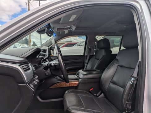 Used 2015 Chevrolet Suburban LTZ AWD/4WD image 5