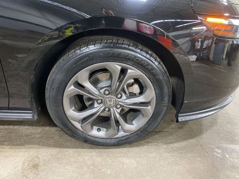 Certified 2023 Honda Accord EX image 12