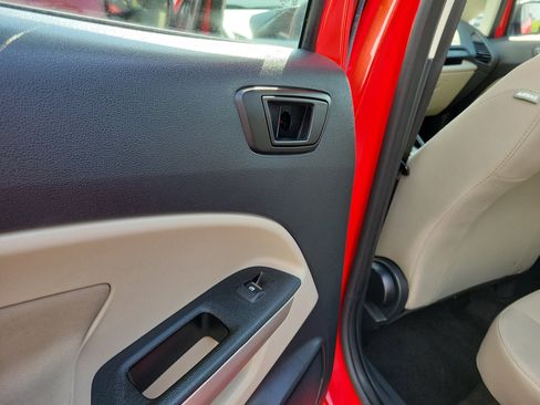 Used 2021 Ford EcoSport S FWD image 13