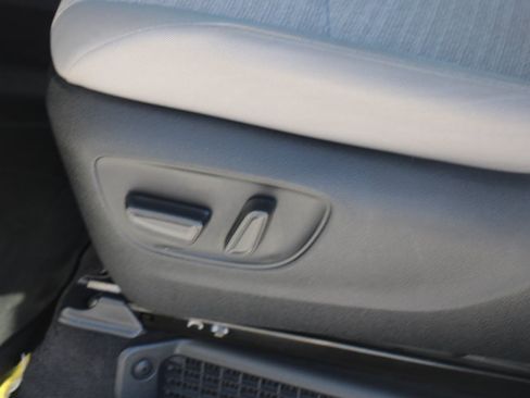 Certified 2024 Toyota Sienna LE AWD/4WD image 12