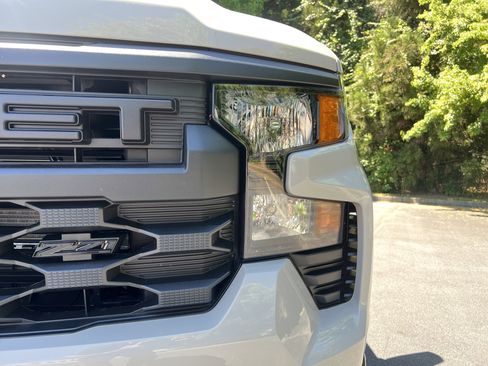 New 2026 Chevrolet Silverado 1500 Custom Trail Boss w/ LPO, Dark Essentials Package AWD/4WD image 14
