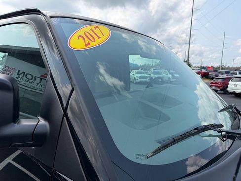 Used 2017 Chevrolet Express 2500 RWD image 39