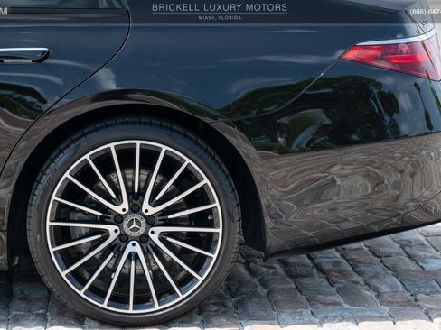 Used 2024 Mercedes-Benz S 580 4MATIC Sedan w/ AMG Line image 41