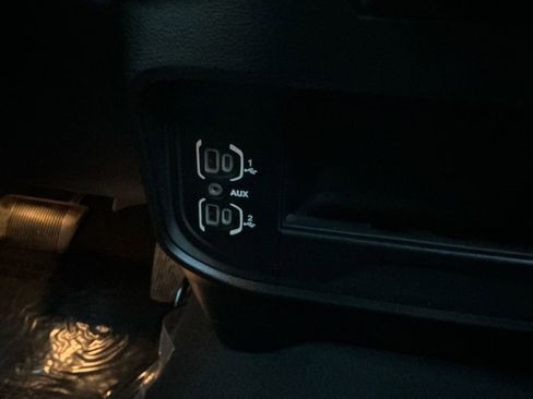 Used 2024 RAM 2500 Big Horn image 19