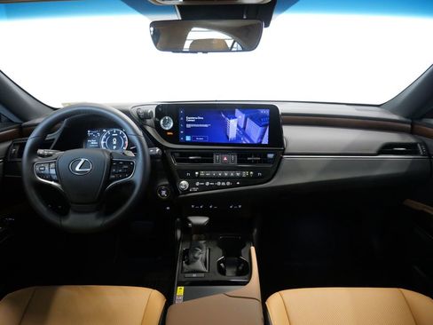 Used 2025 Lexus ES 350 w/ Premium Package FWD image 18