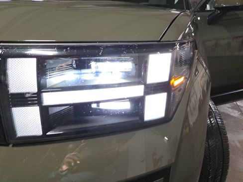 Used 2024 Hyundai Santa Fe Calligraphy image 34