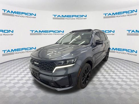 Used 2023 Kia Sorento SX AWD/4WD image 1