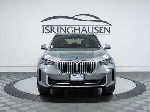 Used 2025 BMW X5 xDrive50e w/ Executive Package image 2
