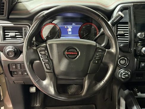 Used 2021 Nissan Titan PRO-4X w/ Pro-4x Convenience Package image 34