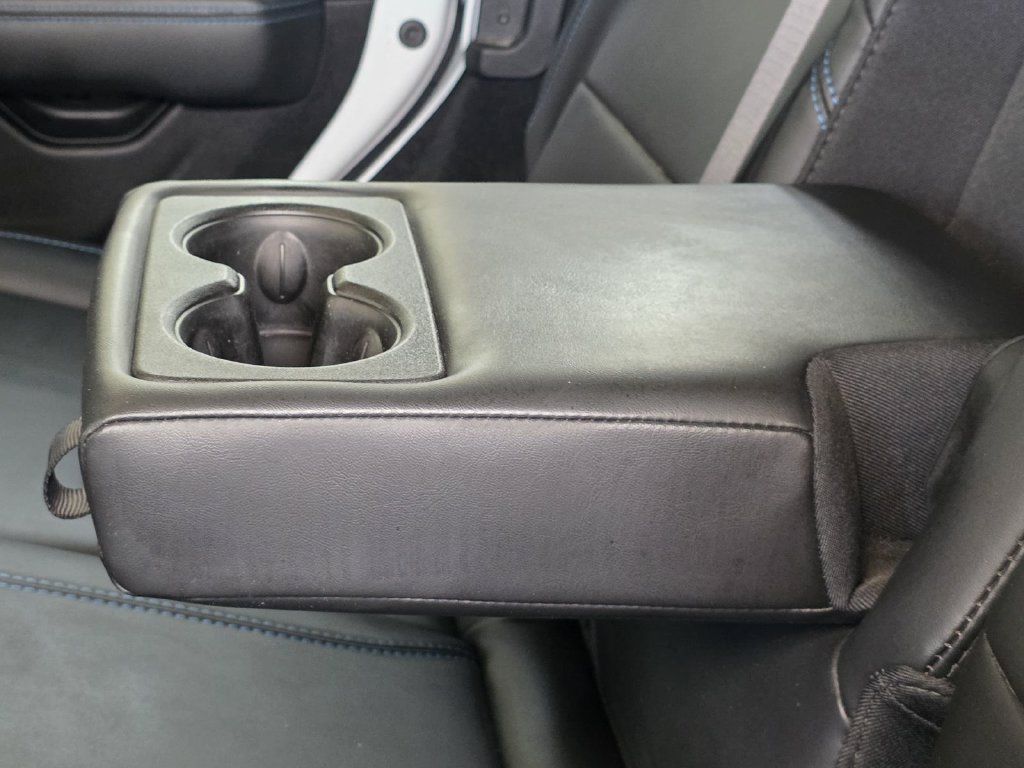Used 2024 Jeep Wrangler Unlimited Rubicon 4xe AWD/4WD image 10