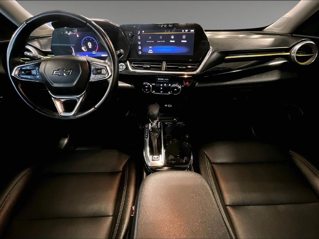 Used 2024 Chevrolet Trax ACTIV w/ Sunroof Package FWD image 22