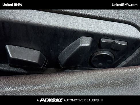 Certified 2022 BMW Z4 M40i w/ Premium Package image 4