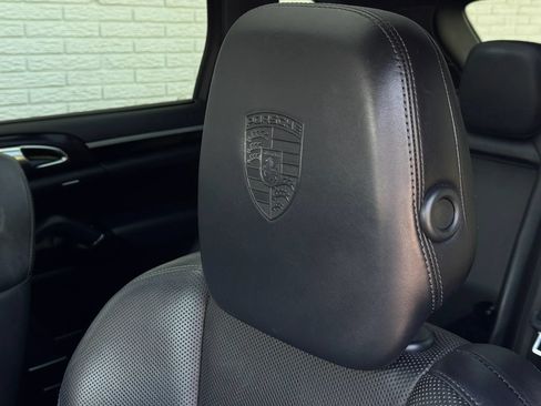 Used 2016 Porsche Cayenne S AWD/4WD image 17