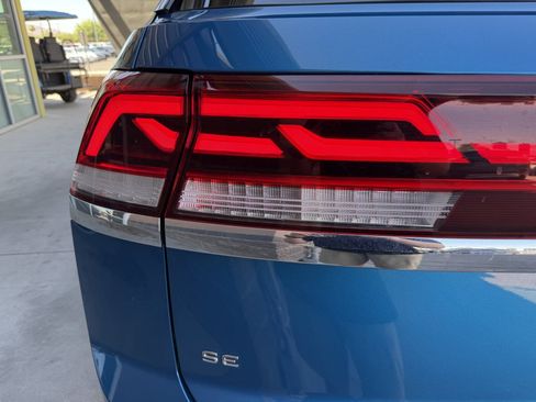 Used 2024 Volkswagen Atlas Cross Sport SE w/ Panoramic Sunroof Package FWD image 14