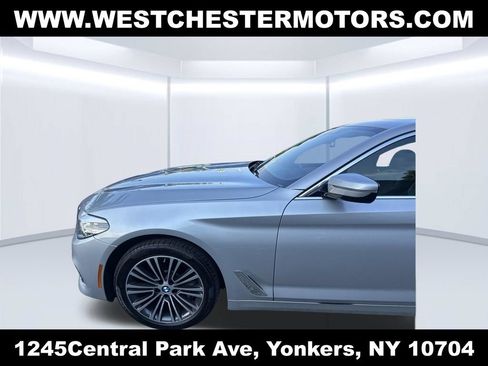 Used 2019 BMW 530i xDrive w/ Convenience Package AWD/4WD image 9